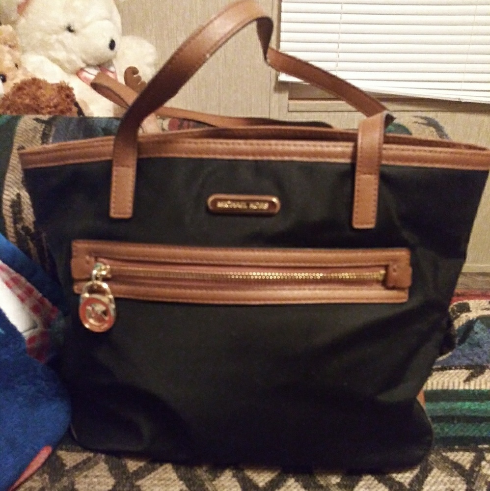 Michael Kors Tote